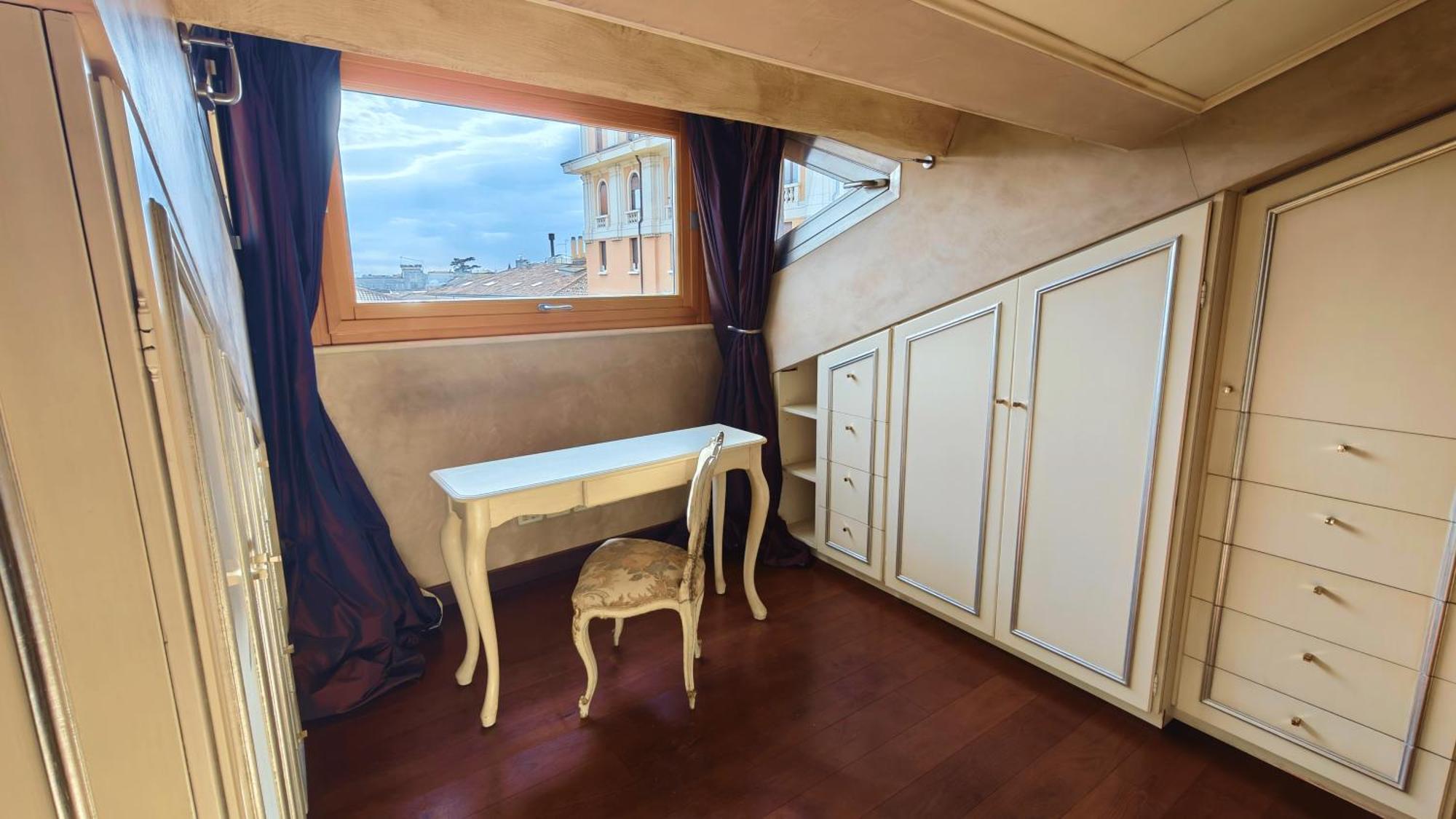 Opera Luxury Apartment Верона Екстериор снимка